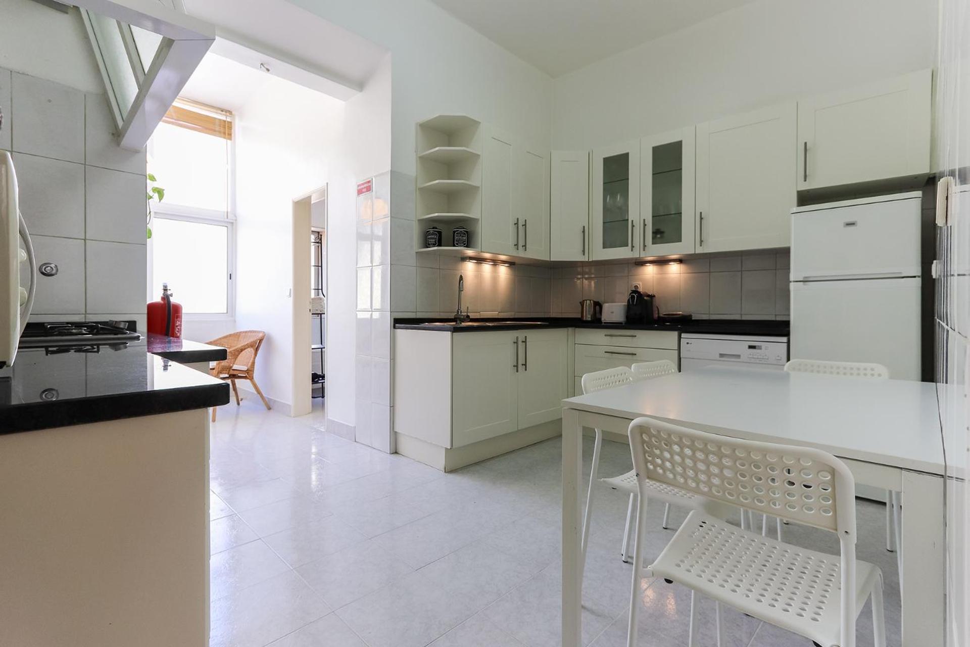 Cozy And Sunny Apartment - Anjos, Lisboa Ngoại thất bức ảnh